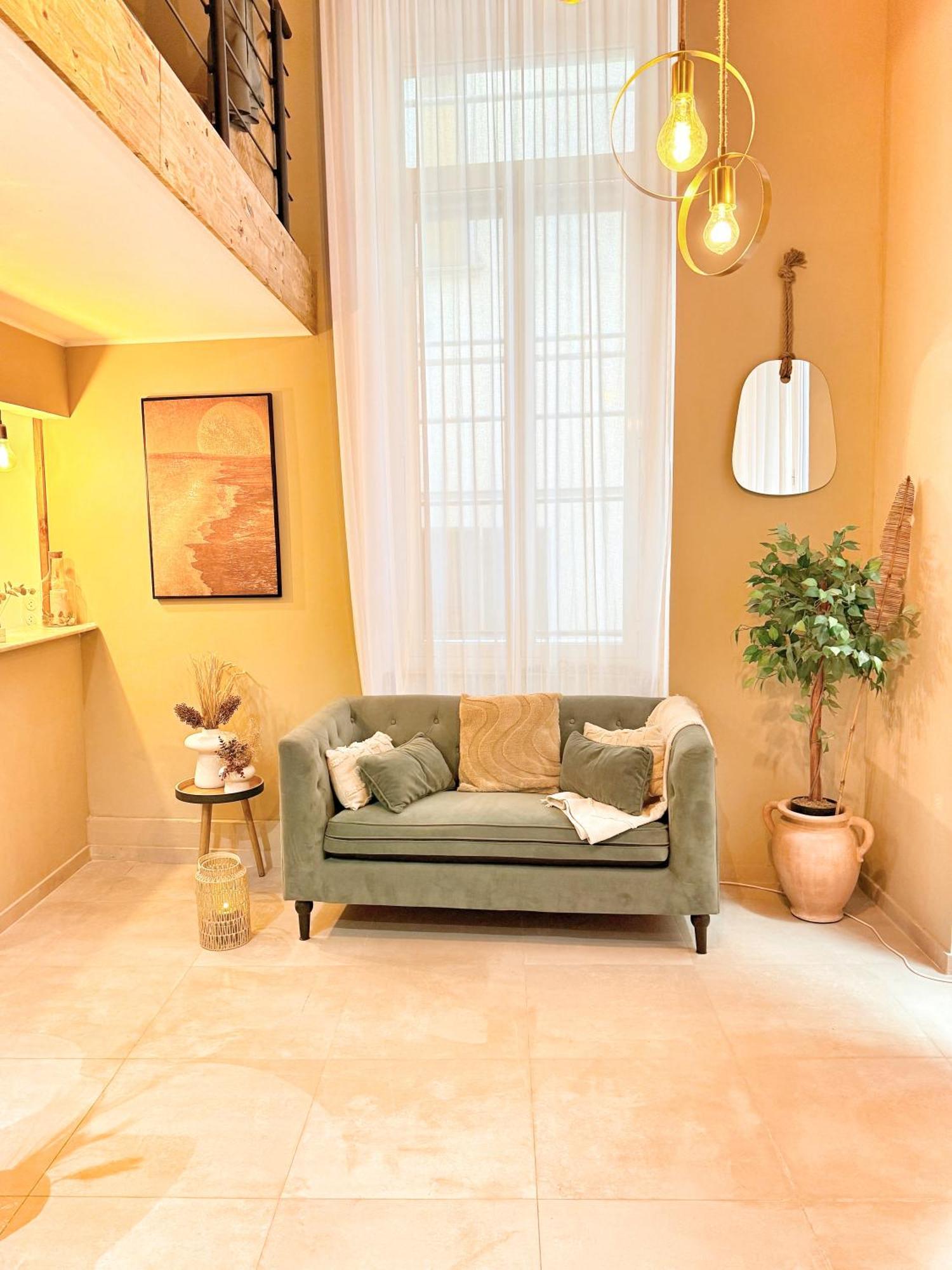 Spacious Loft, Duplex, Old Town, 3 Bedrooms - Easy Check-In Nice Dış mekan fotoğraf